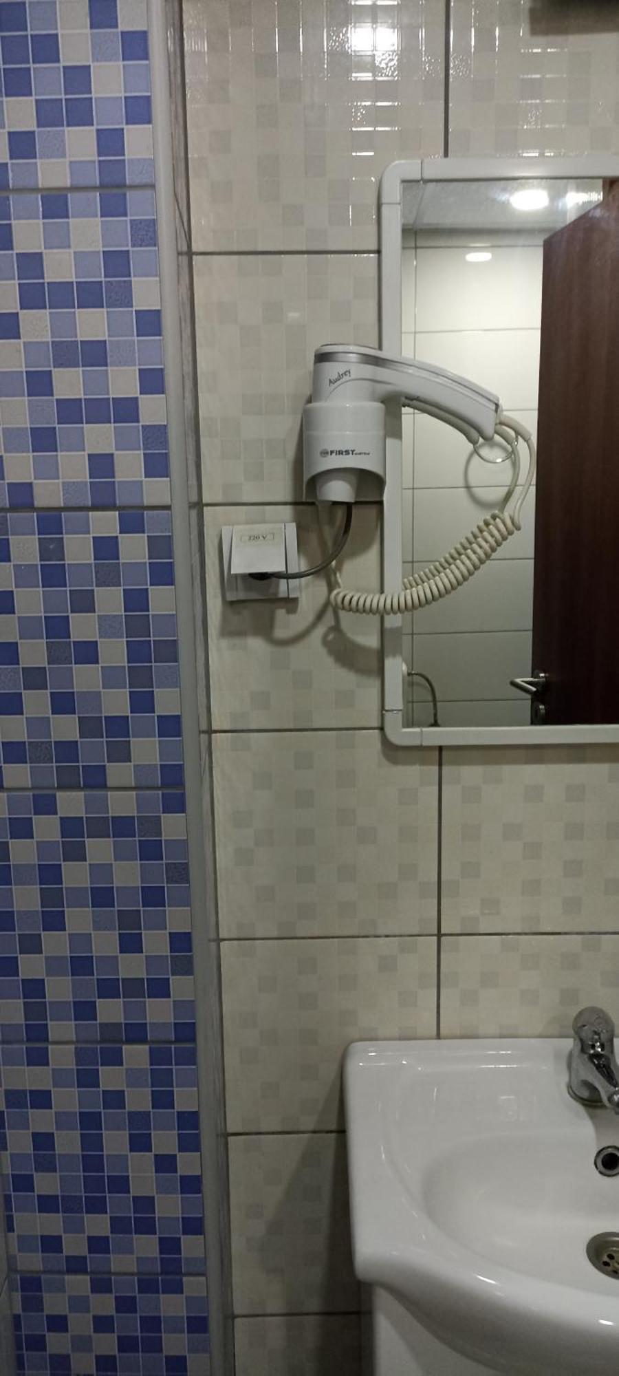 Athos Apartments Nis Bagian luar foto
